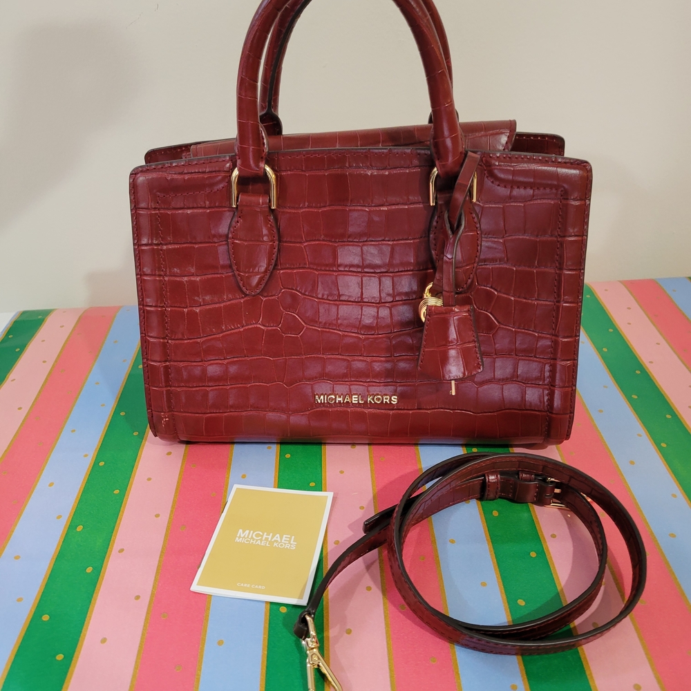 MICHAEL KORS Burgundy Crocodile-Embossed Leather Handbag Gold Hardware NWOT - Picture 16 of 16